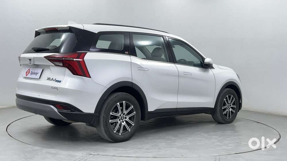 Mahindra Xuv700 2.0 Ax 7 Petrol At Luxury Pack Str, 2021, Petrol