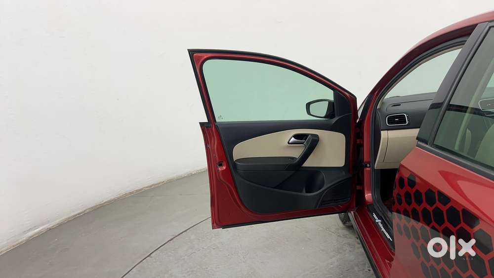 Volkswagen Vento 1.2 Tsi Highline At, 2020, Petrol