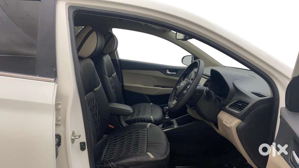 Hyundai Verna 1.6 Vtvt Sx, 2019, Petrol