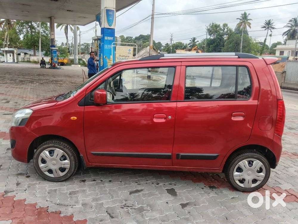 Maruti Suzuki Wagon R Vxi Amt1.2, 2016, Petrol