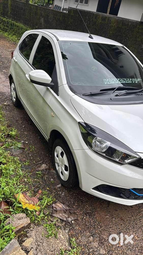 Tata Tiago Petrol Manual 2017 Km Driven