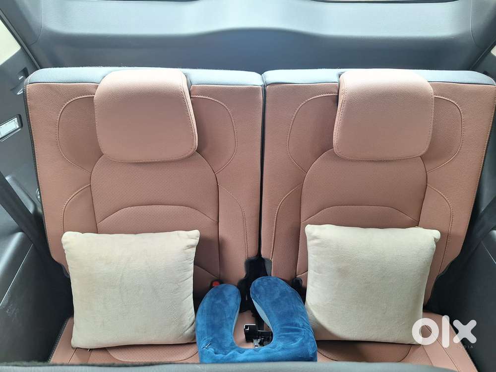 Mg Hector Plus Sharp Pro 1.5 Turbo Petrol Cvt 6 Str, 2024, Petrol