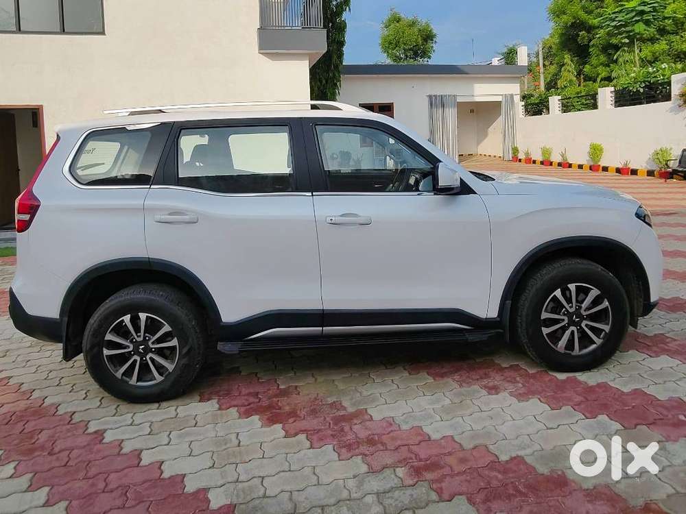 Mahindra Scorpio N Z8 S At Petrol  Sept 2024
