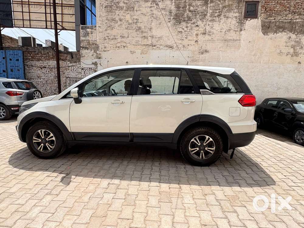 Tata Hexa Xe, 2017, Diesel