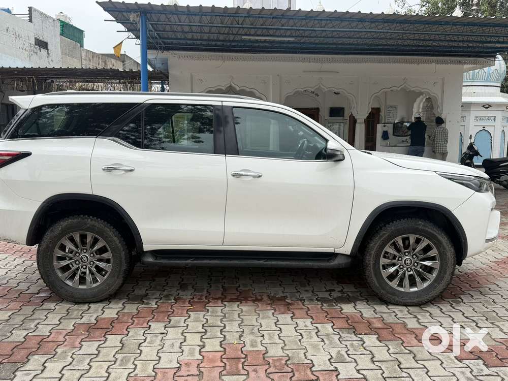 Toyota Fortuner 3.0 4x2 Automatic, 2024, Diesel