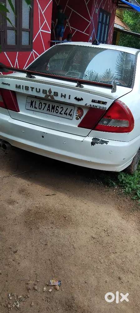 Mitsubishi  Lancer