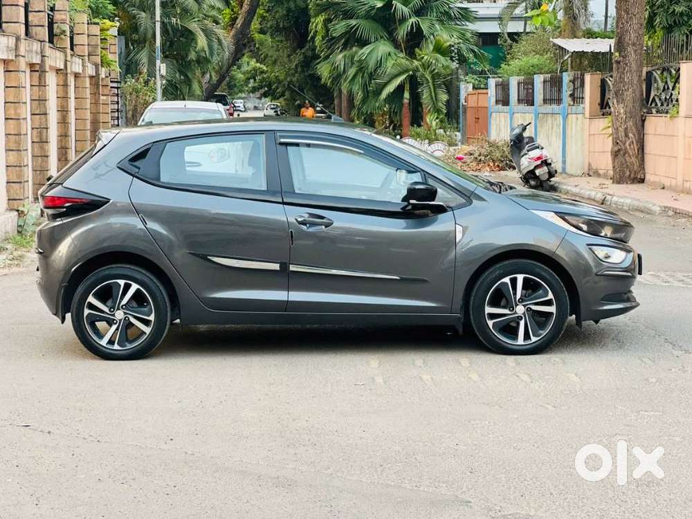 Tata Altroz Xz, 2022, Petrol