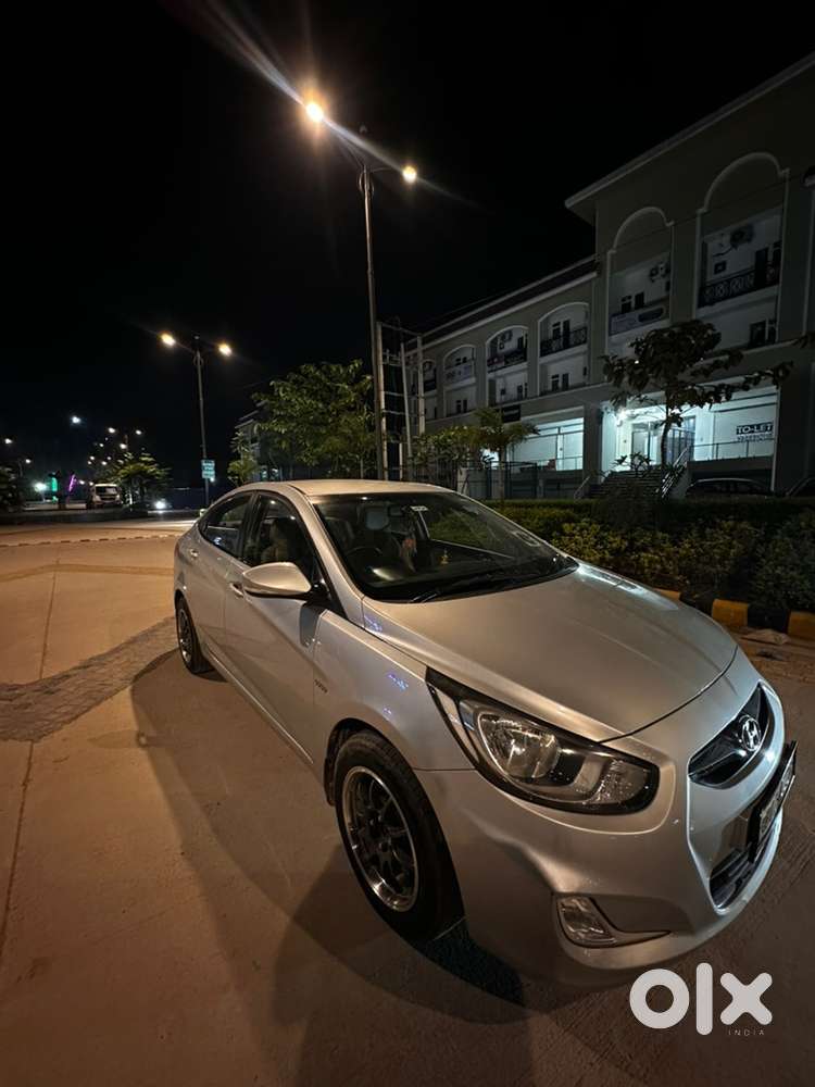 Hyundai Fluidic Verna 2014 Petrol Well Maintained