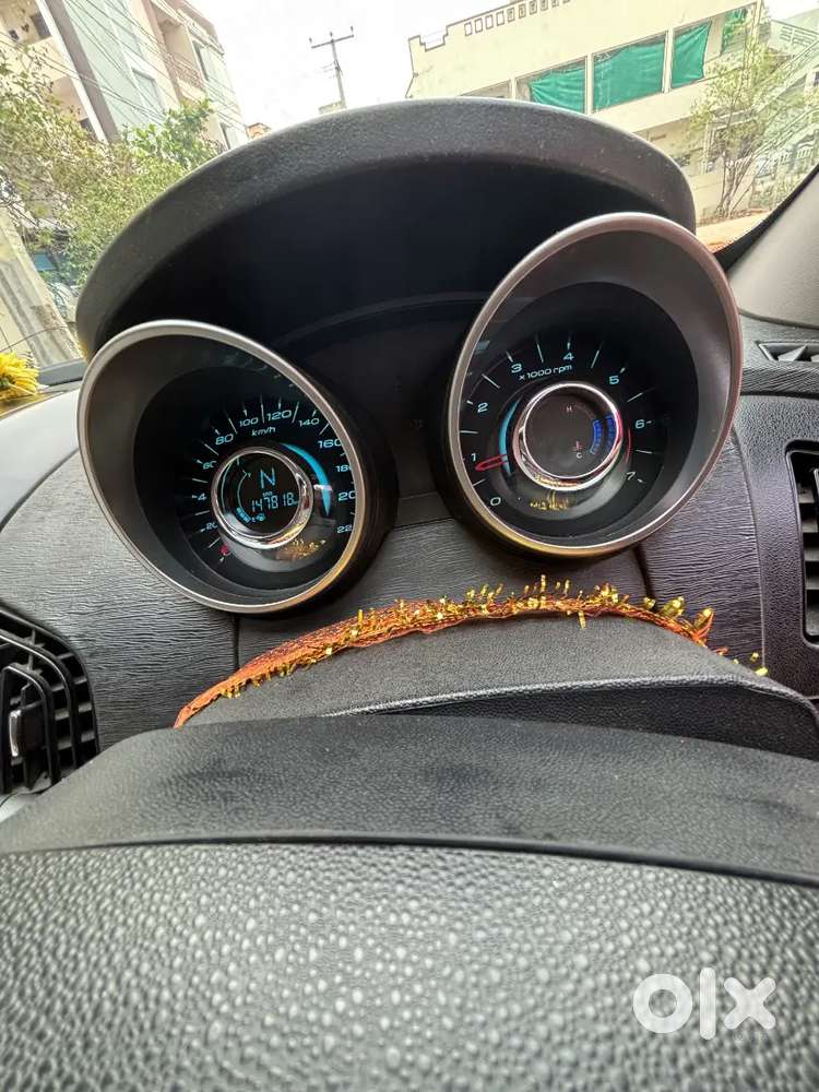 Xuv 500 W7 Good Condition