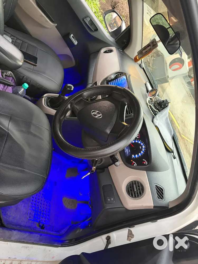 Hyundai Xcent 2016 कार