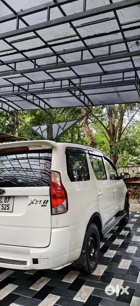 Mahindra Xylo 2015 Diesel 72000 Km Driver Well Maintained