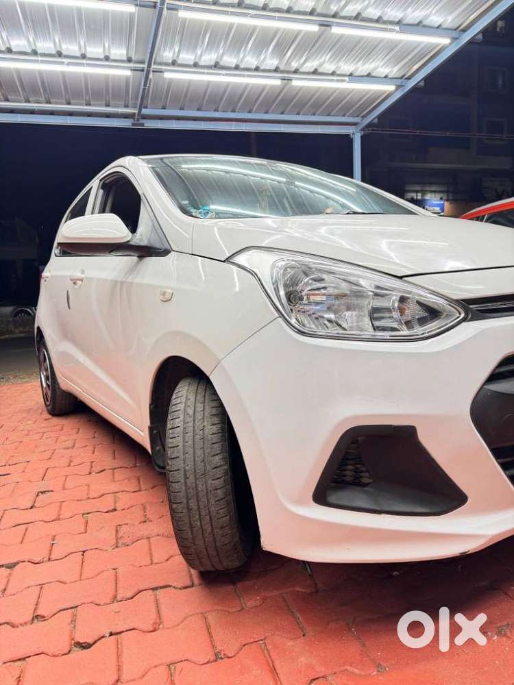 Hyundai Grand I10 2016-2017 Era, 2015, Petrol