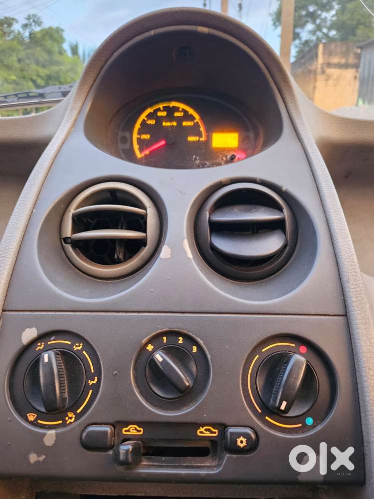 Tata Nano Xt, 2010, Petrol