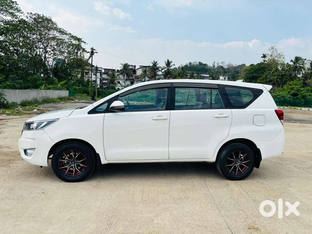 Toyota Innova Crysta 2.4 Gx Mt, 2019, Diesel