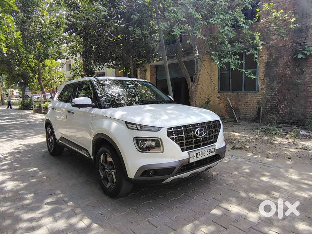 Hyundai Venue E, 2019, Cng & Hybrids