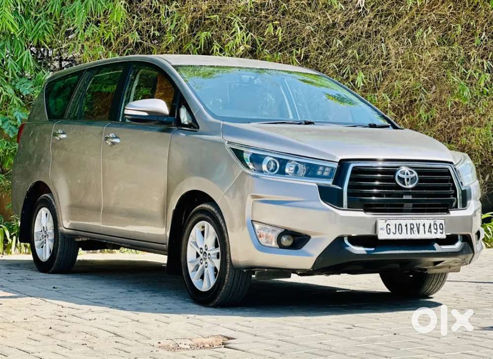 Toyota Innova Crysta 2.4 V 7 Str, 2016, Diesel
