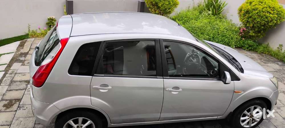 Ford Figo Titanium Diesel 2010