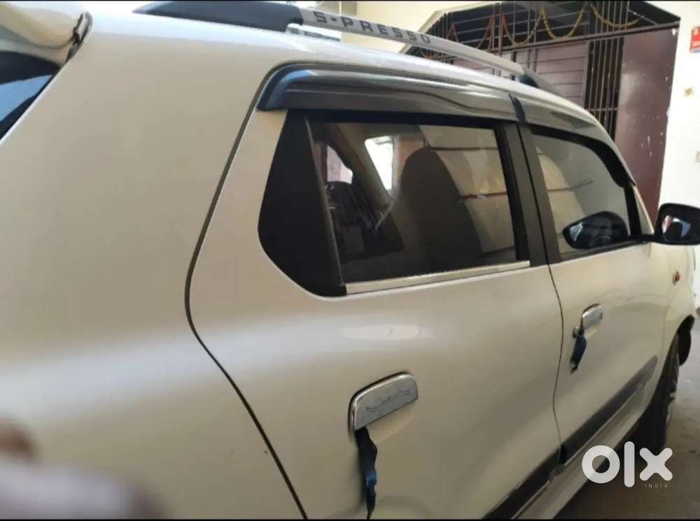 Maruti Suzuki S-presso 1.0 Vxi Plus 2022