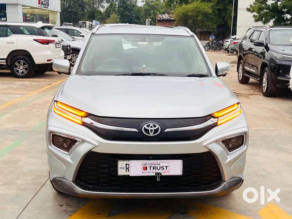 Toyota Urban Cruiser Hyryder 1.5 V Hybrid, 2024, Petrol