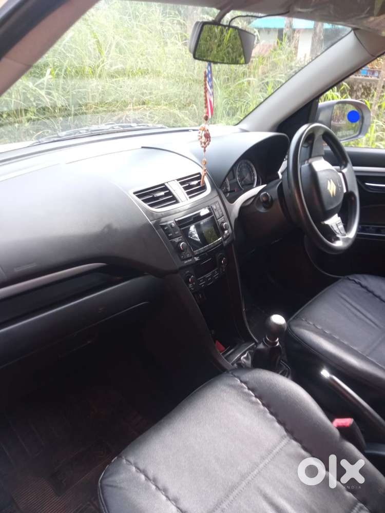 Maruti Suzuki Swift Zxi, 2012, Petrol