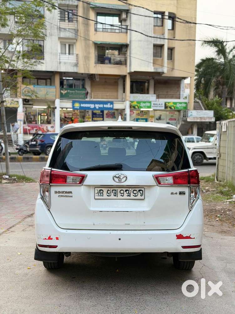 Toyota Innova Crysta 2.4 G Plus Mt 8 Str, 2019, Diesel