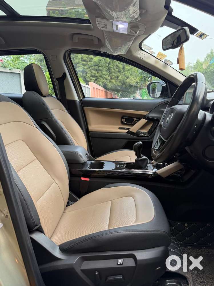 Tata Safari, 2022, Diesel