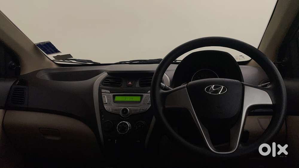 Hyundai Eon Magna + (o) 1.0 Litre Kappa, 2017, Petrol