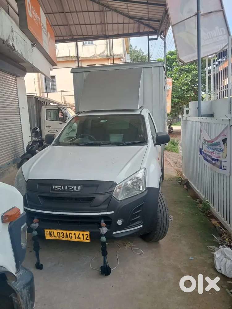 Isuzu D-max 2022 Diesel 65000 Km Driven