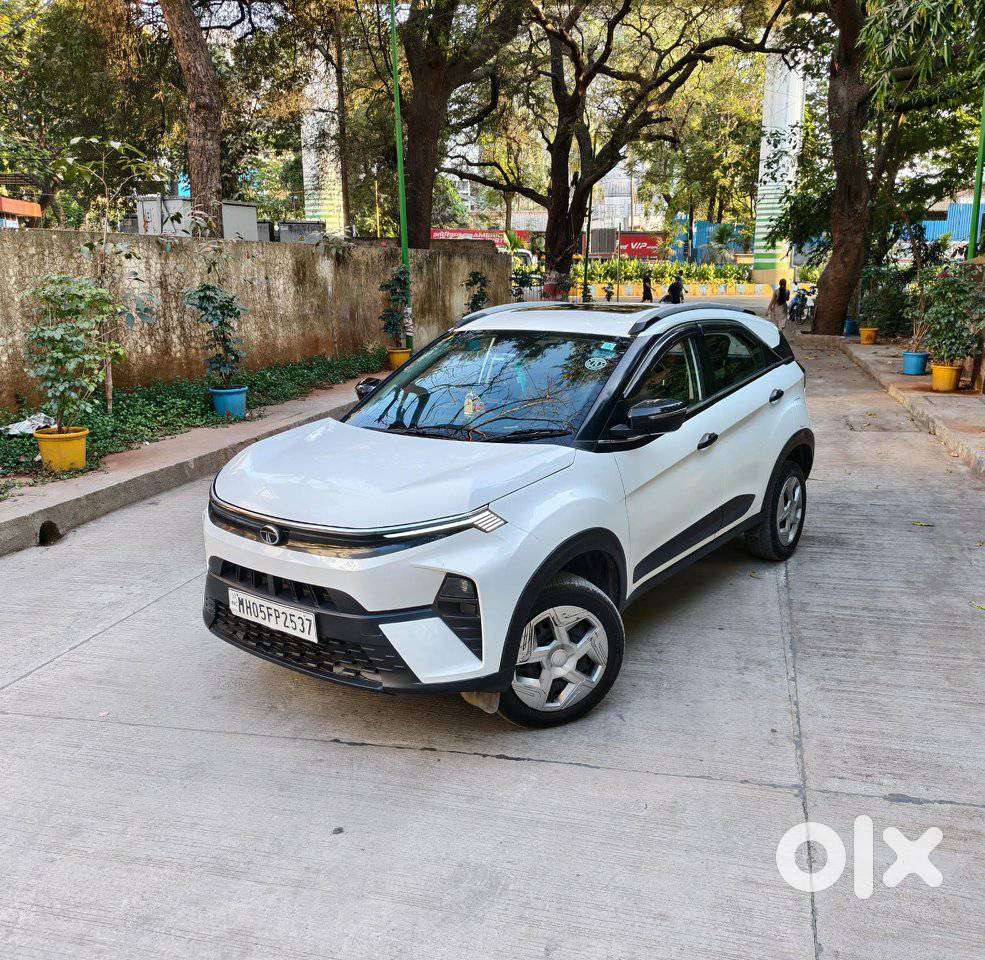 Tata Nexon Pure 1.2 S Revotron Petrol 6 Mt, 2024, Petrol