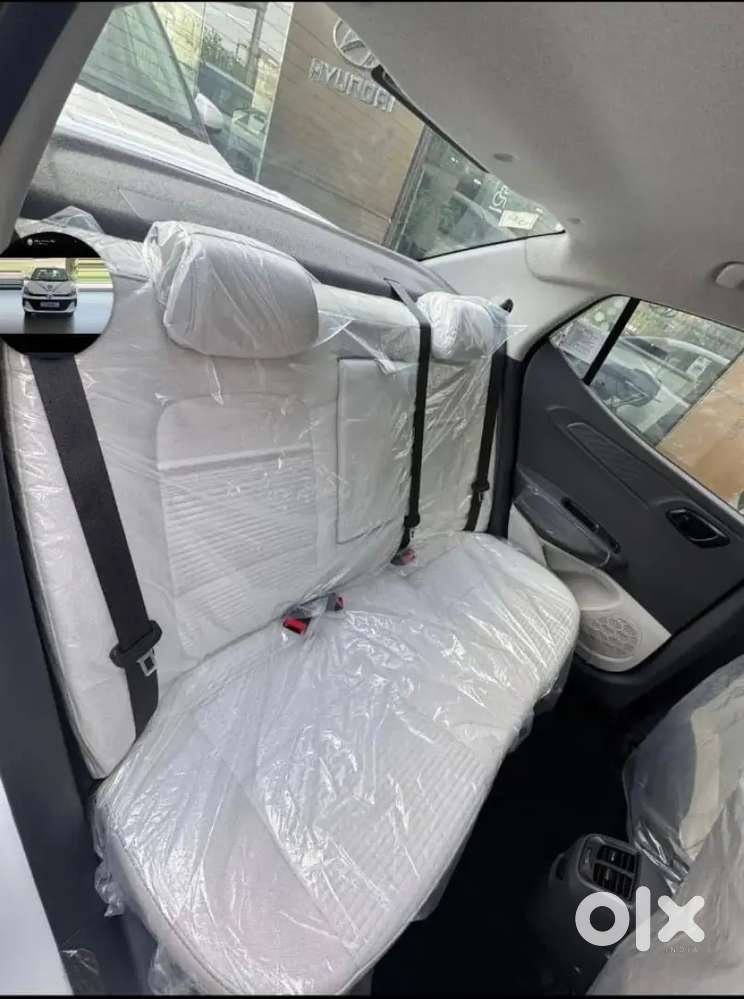 Minimum 1lakh Down Payment Pr Hyundai Aura  Cng & Hybrids 0km Driven