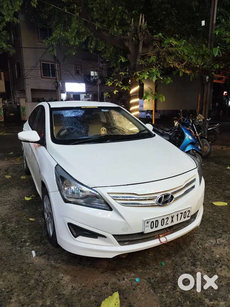 Hyundai Verna Fluidic 2015 Manual 111211 Km