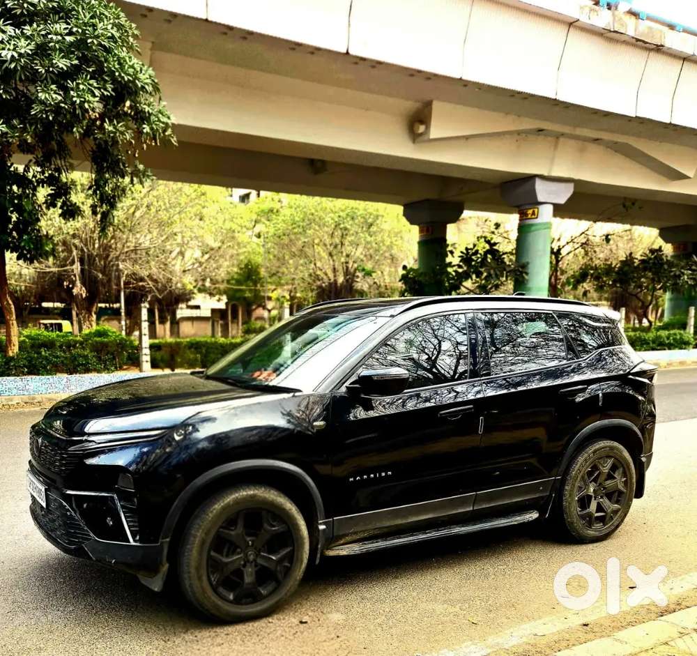 Tata Harrier Adventure Plus Dark Edition
