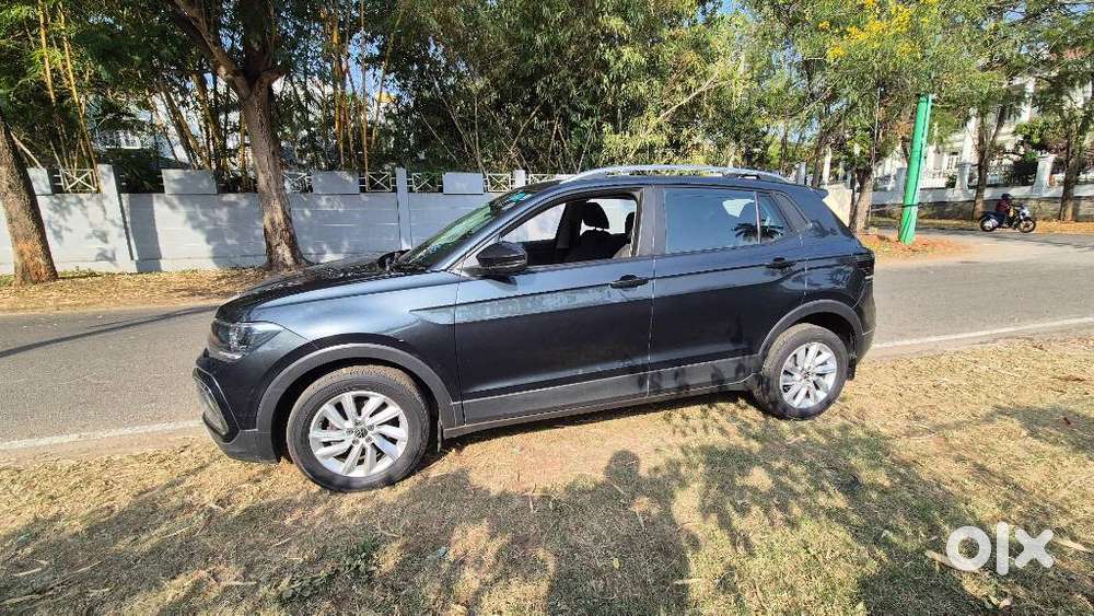 Volkswagen Taigun Highline Plus 1.0tsi At, 2022, Petrol