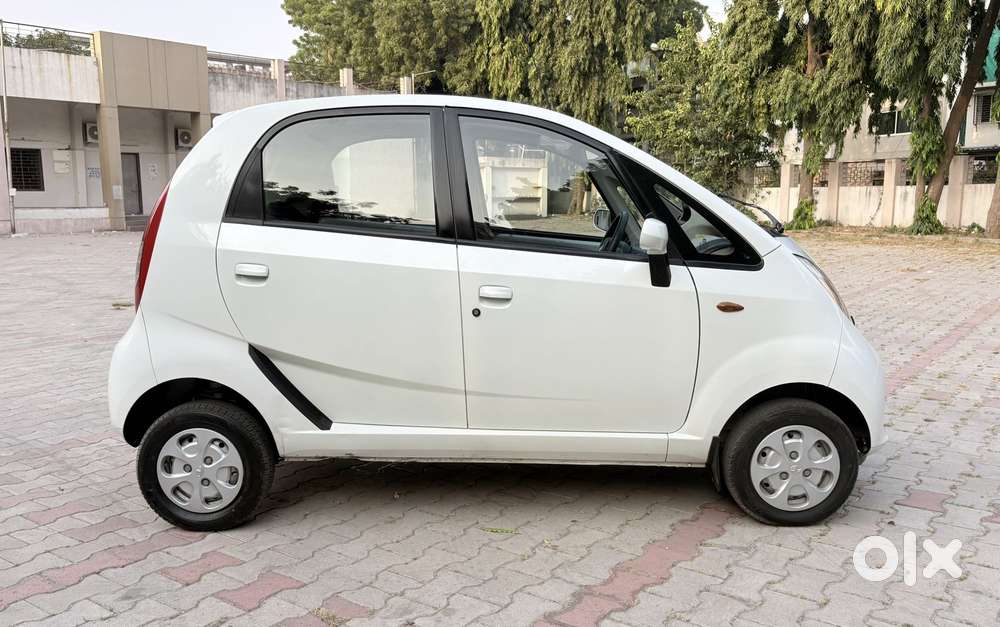 Tata Nano Xta, 2017, Petrol