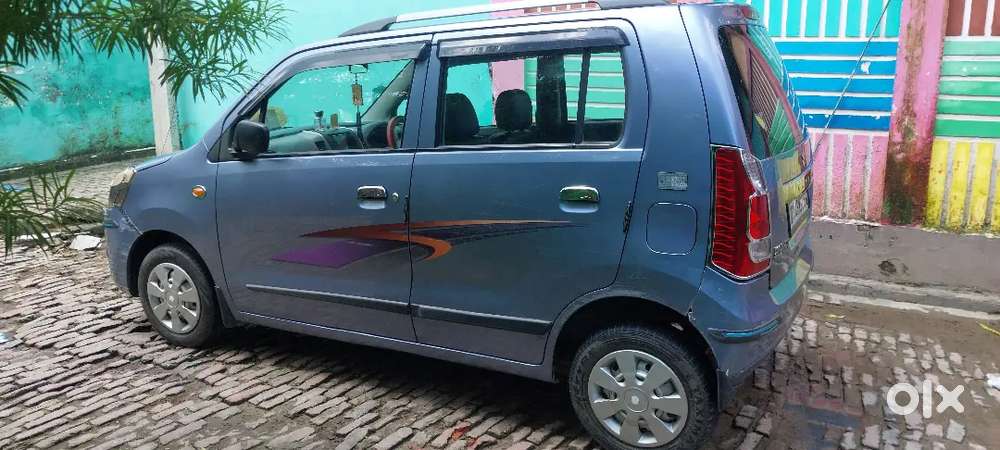 Maruti Suzuki Wagon R Lxi 2011