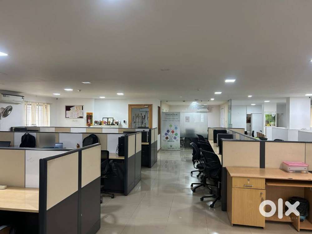 1500Sq.ft Saravanampatti Furnished Office Space.