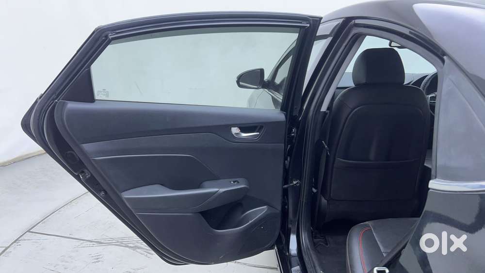 Hyundai Verna 1.0 Sx (o) Turbo Gdi Dct, 2022, Petrol
