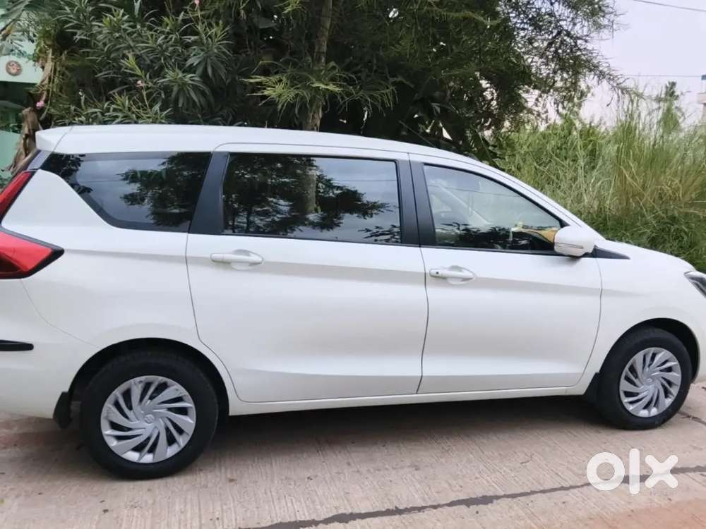 Maruti Ertiga Cng Petrol Taxi Plate Very Good Condition