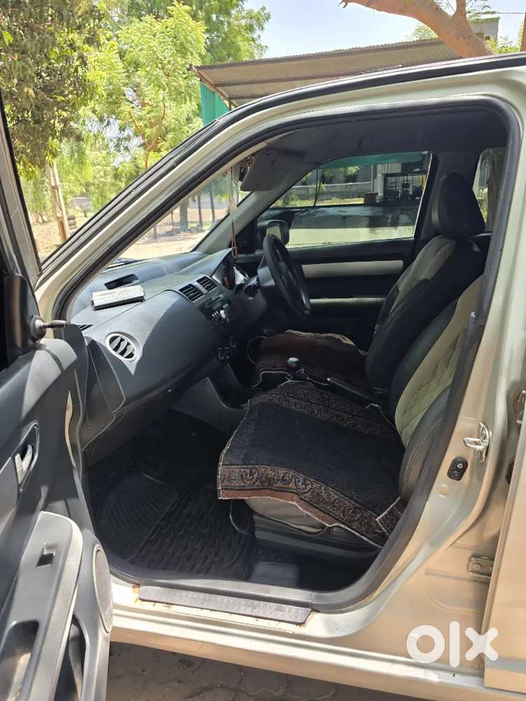 Swift Desire Vxi 2011 Cng
