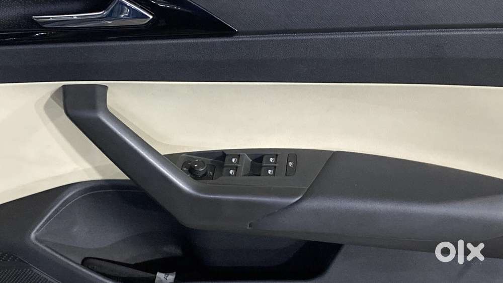 Skoda Slavia 1.0 Tsi Style At, 2024, Petrol