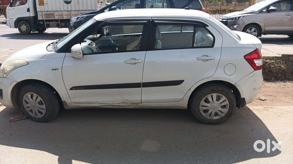 Maruti Suzuki Swift Dzire 1.2 Vxi Bsiv, 2013, Petrol