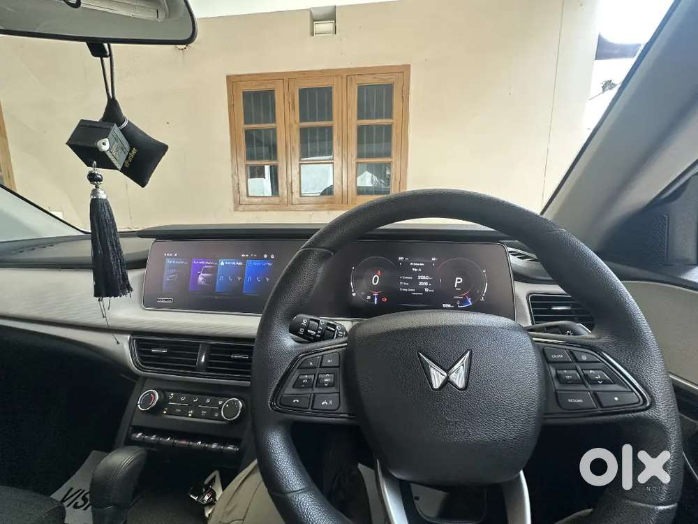 Mahindra Xuv700 Diesel 2025