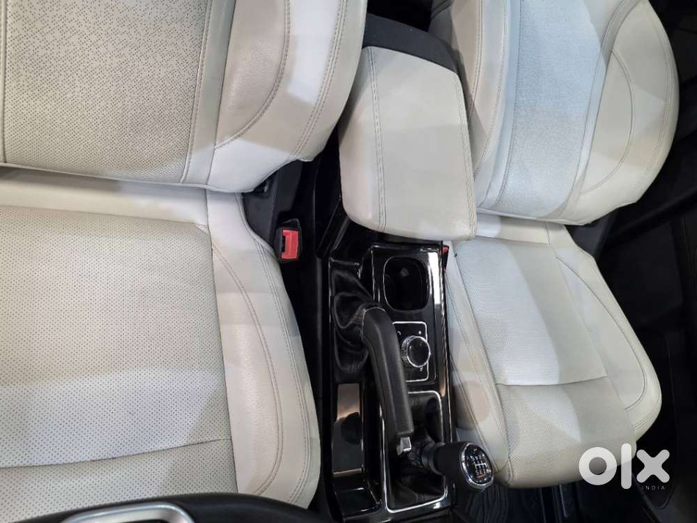 Mahindra Xuv700 2.2 Ax 7 Diesel Mt Str, 2024, Diesel