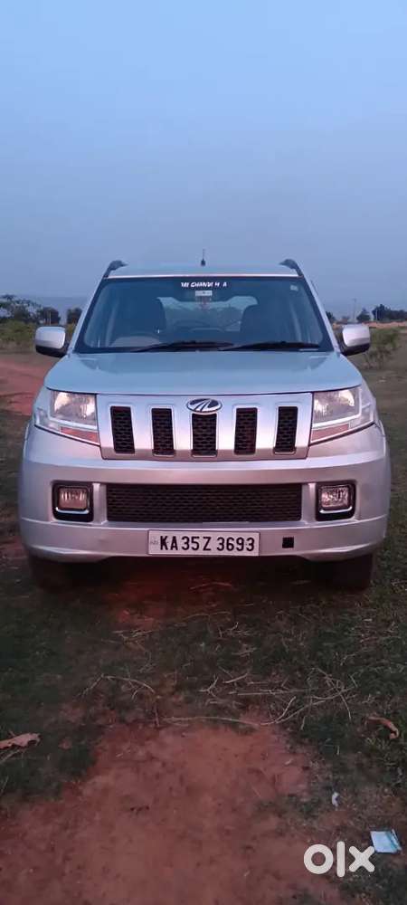 Mahindra Tuv 300 2016