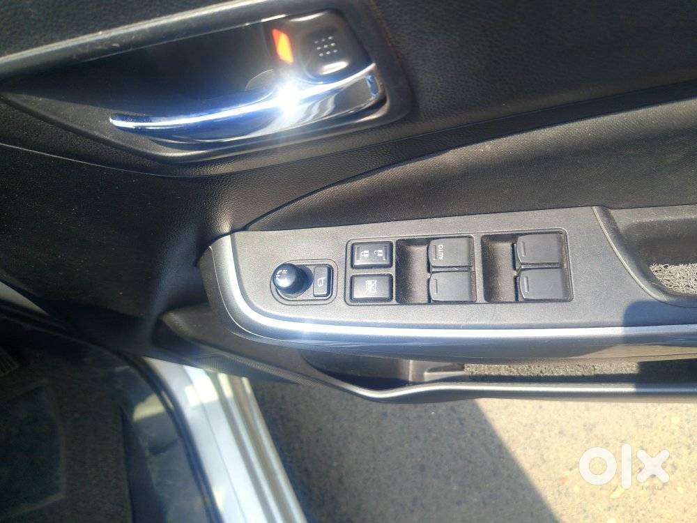 Maruti Suzuki Swift 2018 Zxi, 2020, Petrol