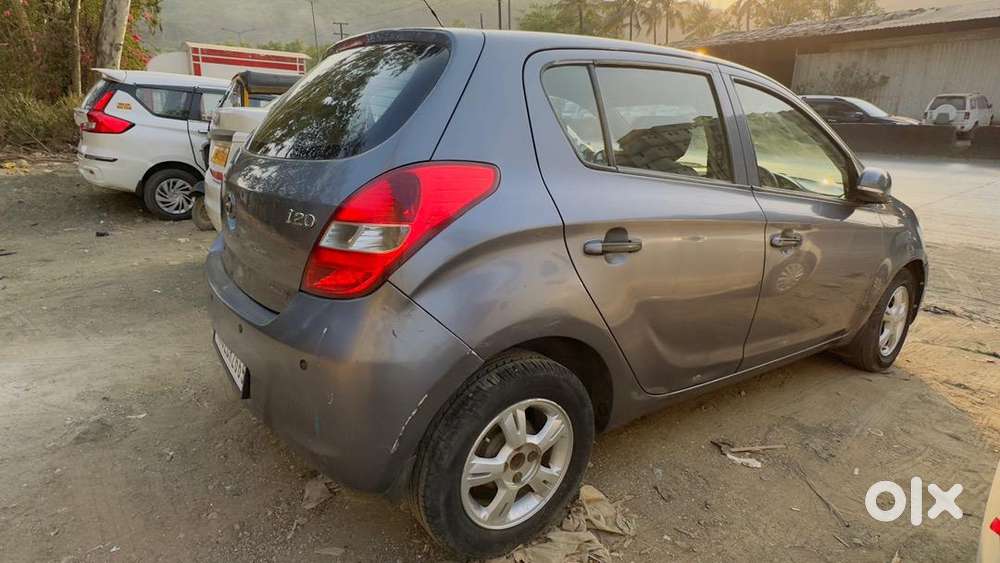 Hyundai I20 2011 Petrol Well Maintained, I Have To Buy New Car