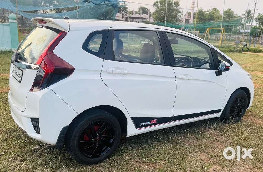 Honda Jazz 1.2 V I Vtec Privilege, 2015, Petrol
