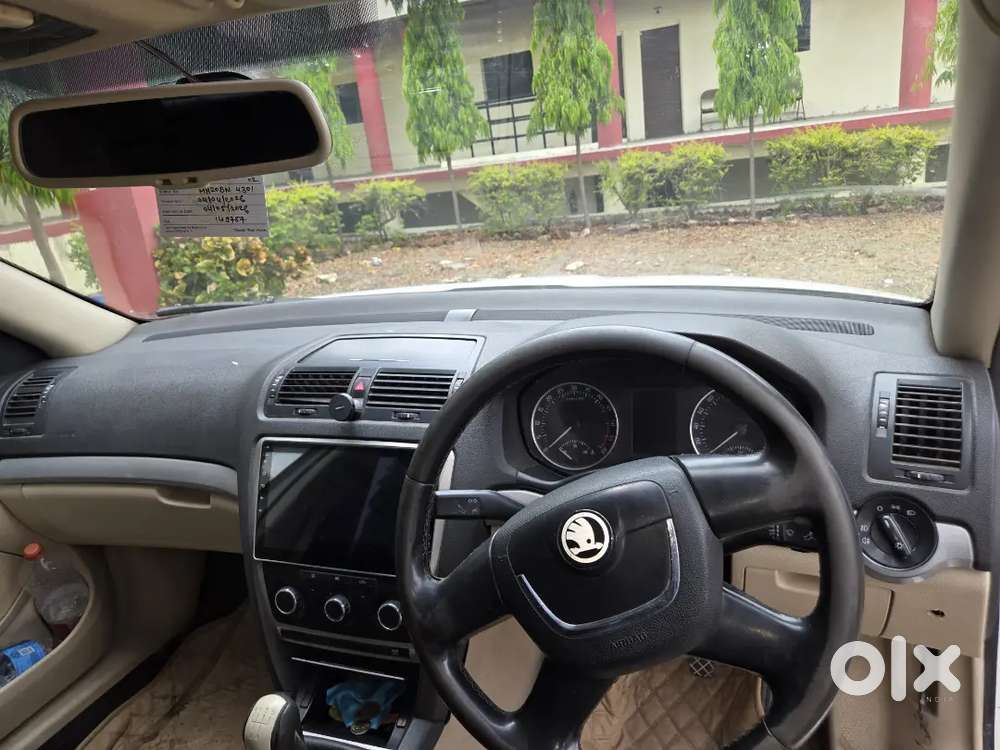 Skoda Laura Elegance 2010 Diesel Car