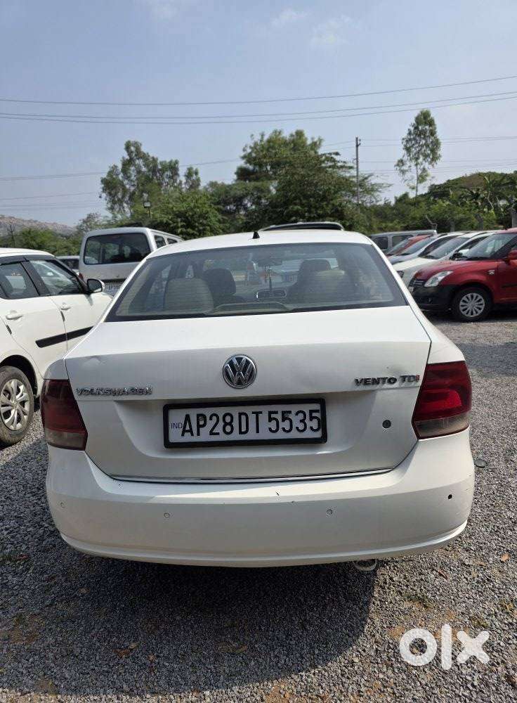 Volkswagen Vento 2010-2013 Diesel Highline, 2013, Diesel