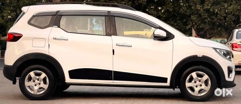 Renault Triber Rxz, 2019, Petrol